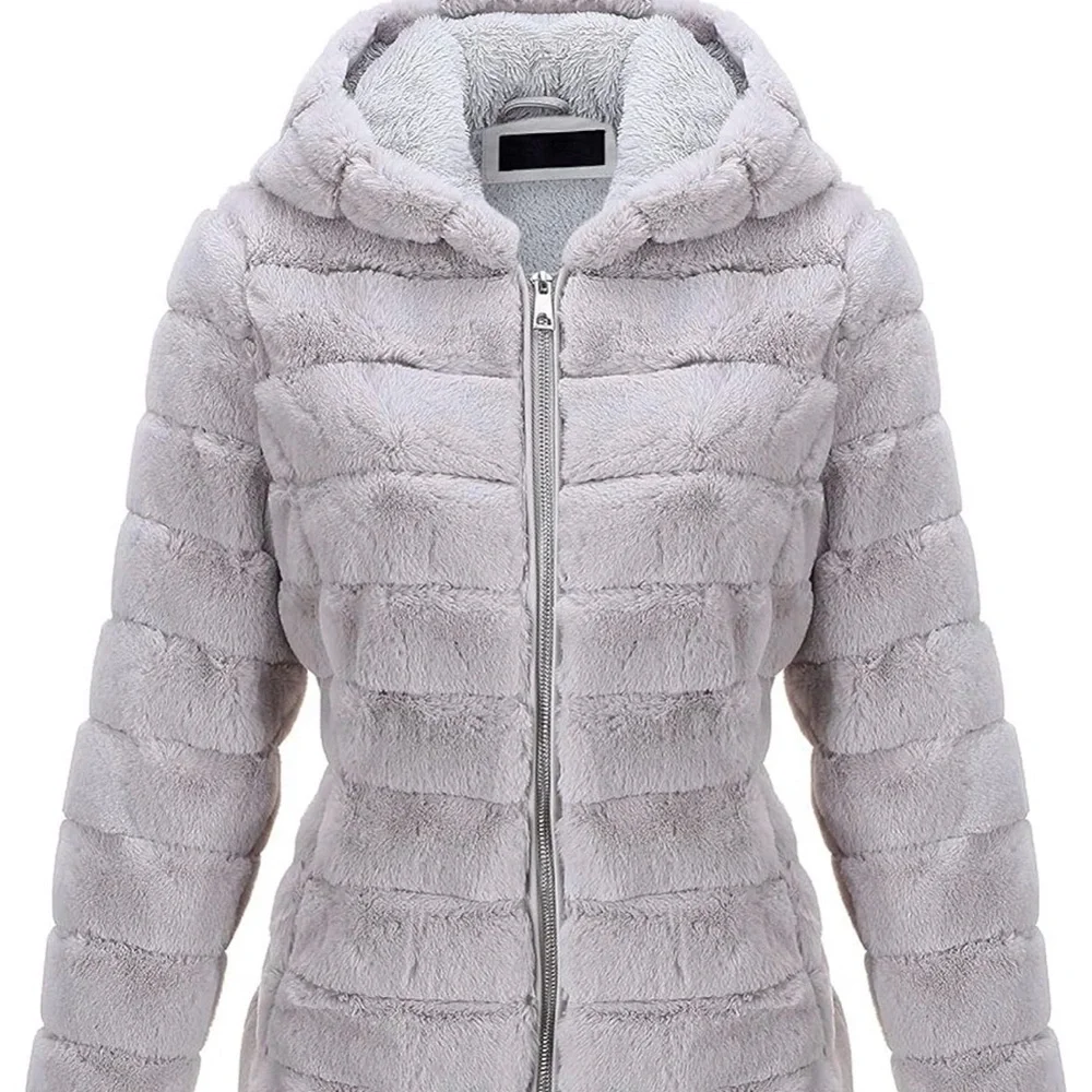 Bellivera Women’s Grey Faux Fur Hooded Jacket - Picture 3 of 4